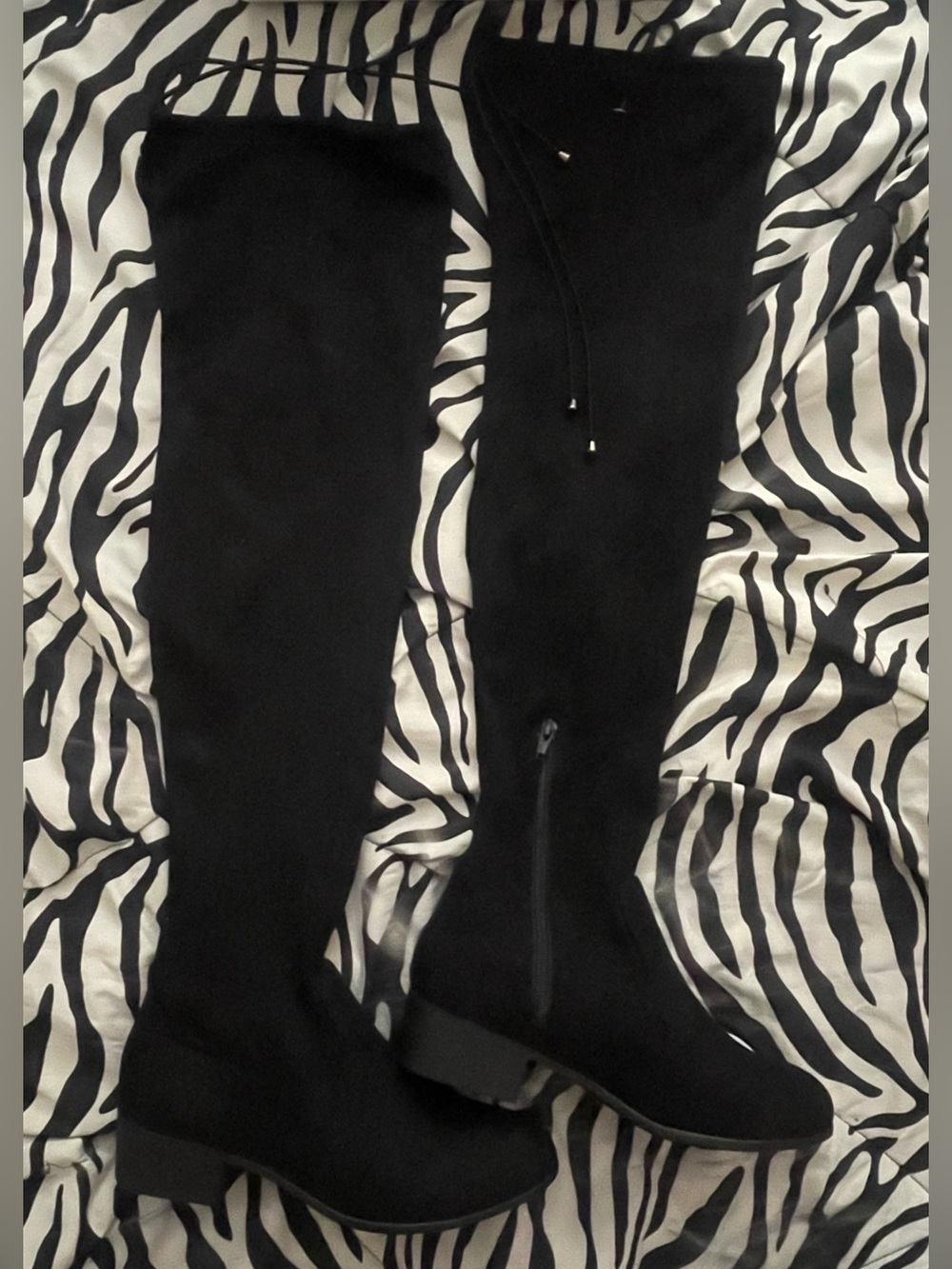 Soda Black Over-the-Knee Stretch Boots with Side Zip